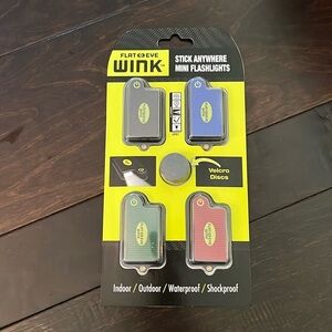 Wink flashlights
